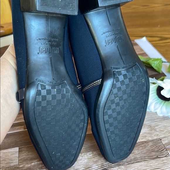 Munro Black Heels with Gold Buckle - Picture 6 of 8